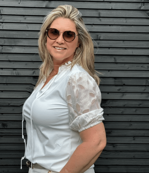 Travel blouse kanten mouwen offwhite Travel blouse kanten mouwen offwhite