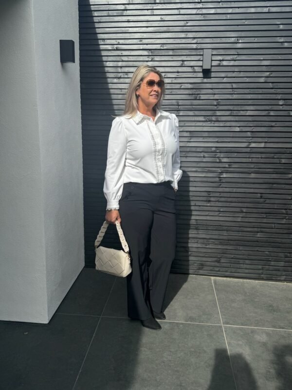 Triple nine travelstof blouse met kant