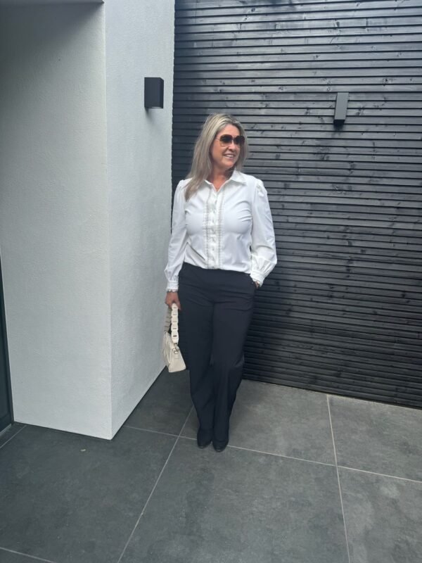 Triple nine travelstof blouse offwhite (BLS 1103)