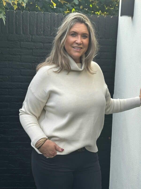 Trui met col beige Gemma Ricceri