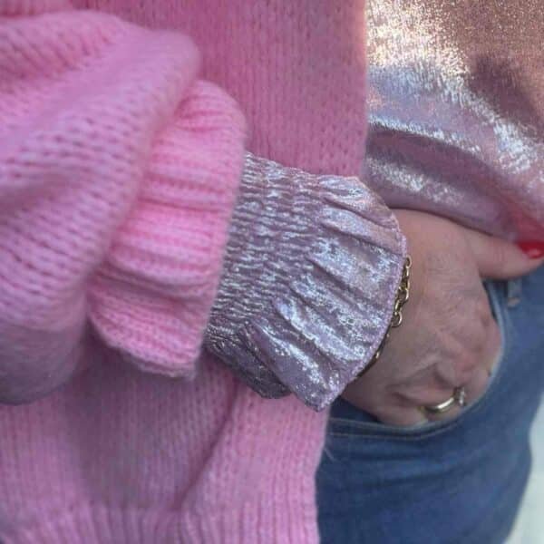 roezels roze vest en blouse Gemma Ricceri