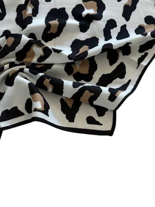 Sjaal met Leopard Print