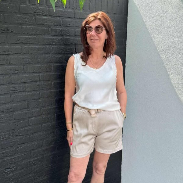 Short met riem beige merk Gemma Ricceri