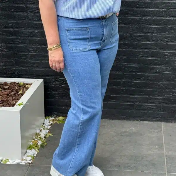 Wide leg jeans met opgestikte zakken – Gemma Ricceri