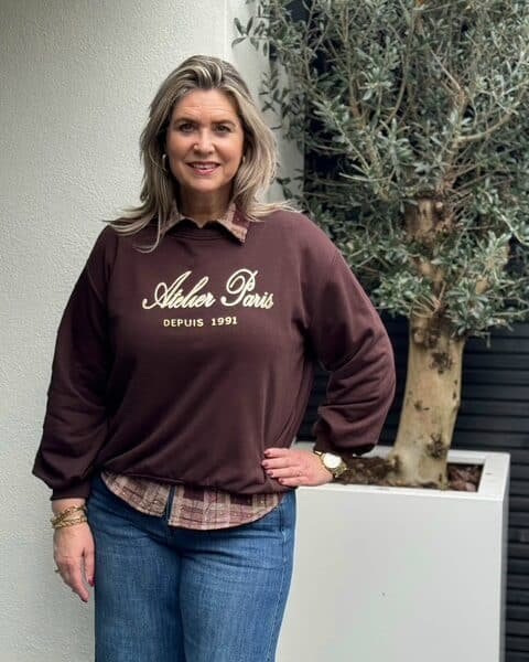 Sweater Paris met gouden tekst Gemma Ricceri