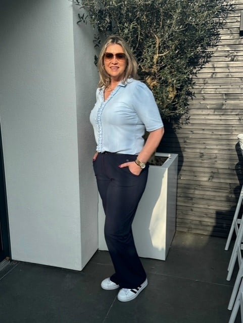 Triple Nine blouse rouches lichtblauw 5931