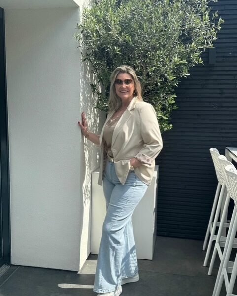 Wide leg jeans naad voor Gemma Ricceri Wide leg jeans naad voor Gemma Ricceri